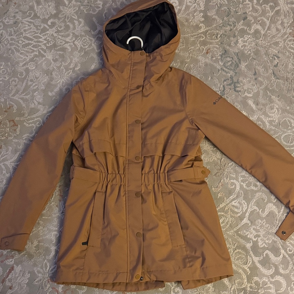 Columbia Tan and Black Hooded Jacket